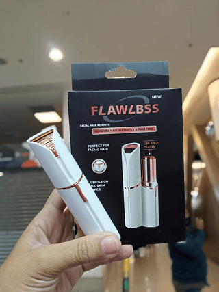 Caneta para depilar buço